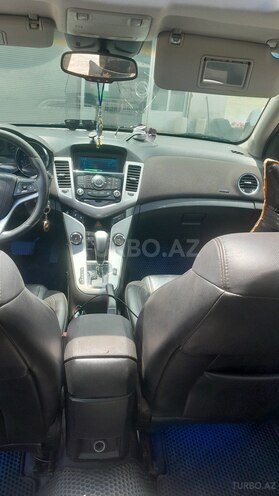 Chevrolet Cruze-6