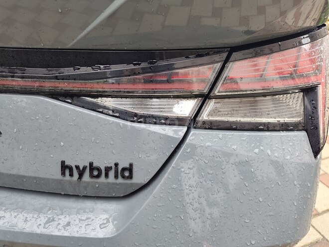 Hyundai Elantra-14
