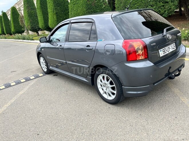Toyota Corolla-4