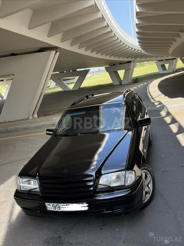 Mercedes C 180-7
