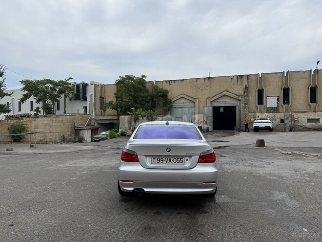 BMW 530-2