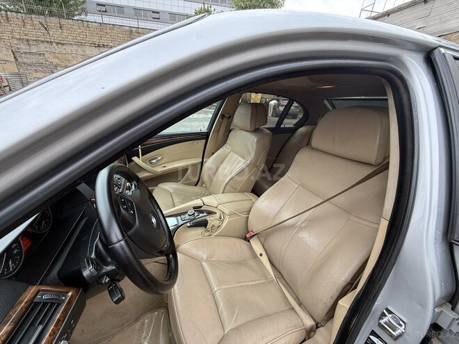 BMW 530-7