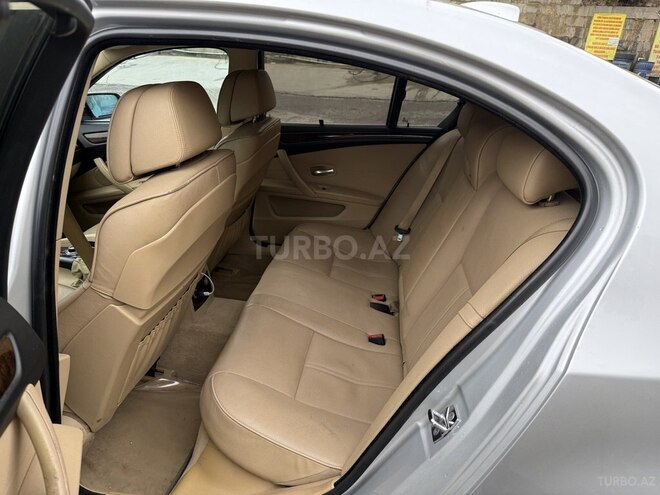 BMW 530-8