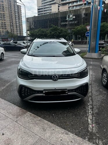 Volkswagen ID.6 Crozz-1