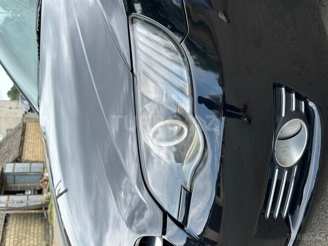 Subaru Legacy-8