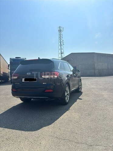 Kia Sorento-7