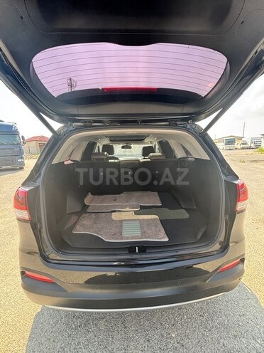 Kia Sorento-11