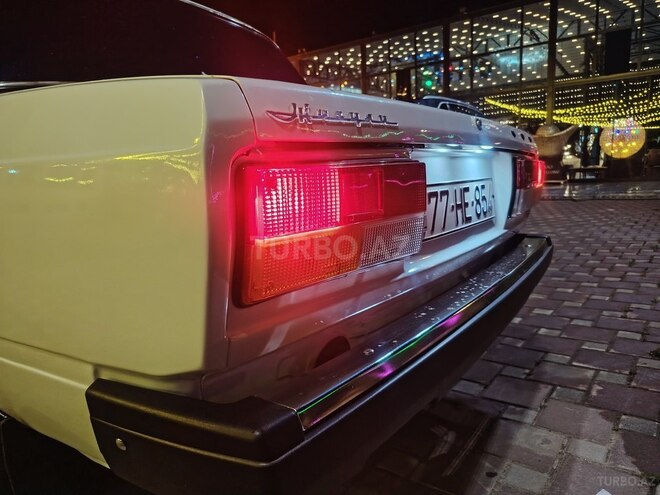 LADA (VAZ) 2107-8