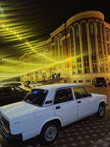 LADA (VAZ) 2107-5