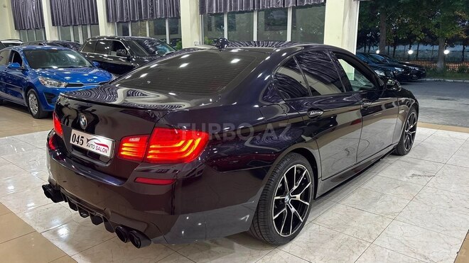 BMW 528-2