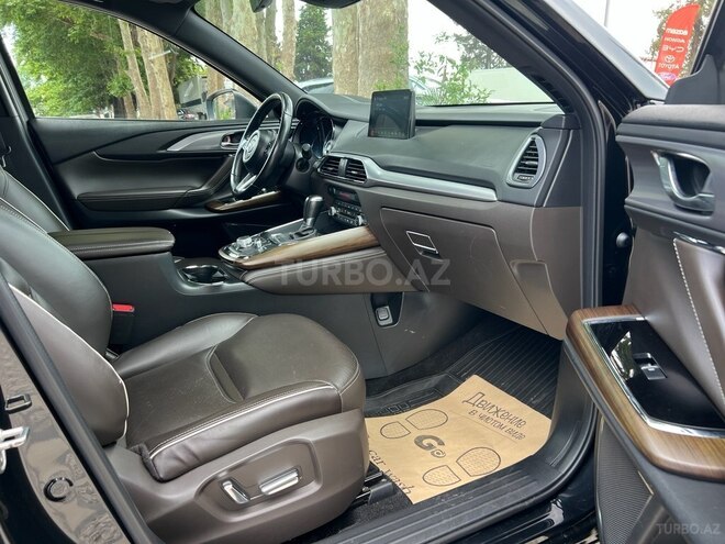 Mazda CX-9-13