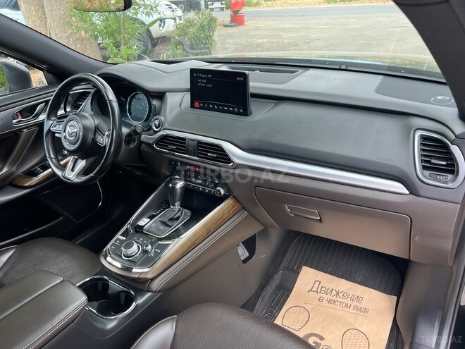 Mazda CX-9-16