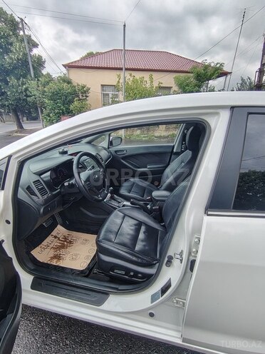 Kia Cerato-6