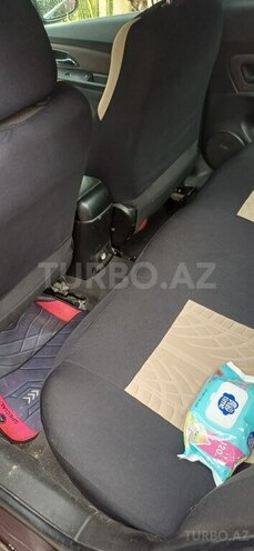 Chevrolet Cruze-6