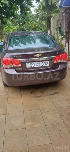 Chevrolet Cruze-2