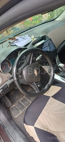 Chevrolet Cruze-4