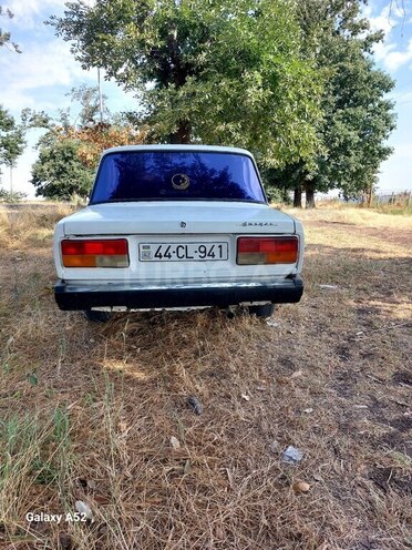 LADA (VAZ) 2107-5