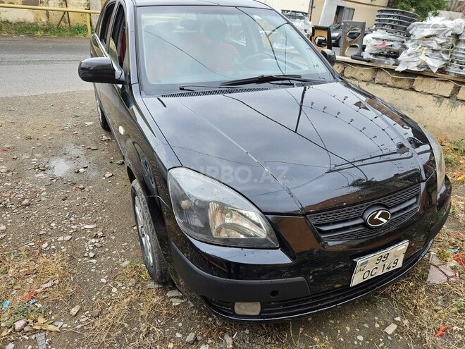 Kia Rio-1