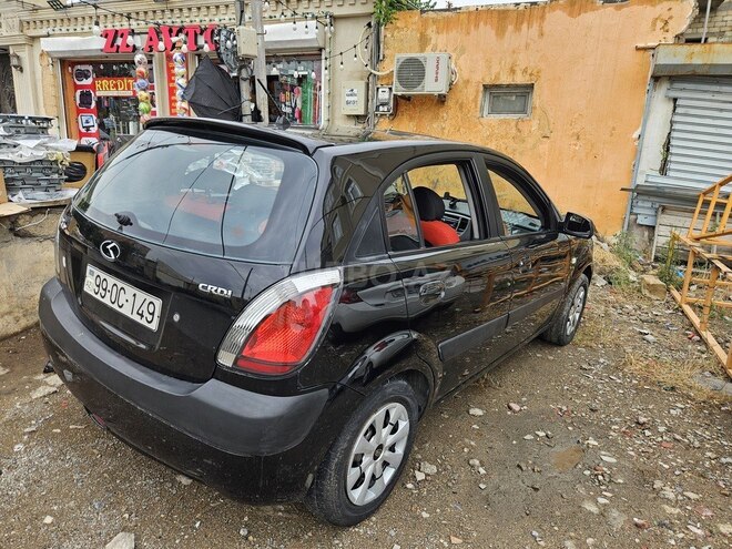 Kia Rio-2
