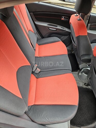 Kia Rio-9