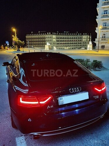 Audi A5-10