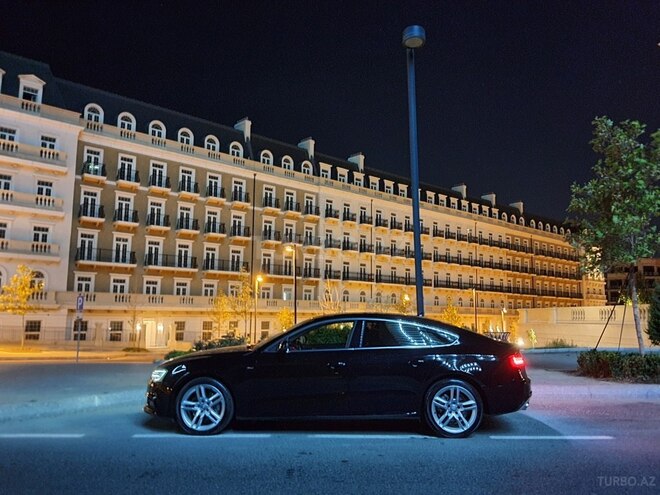 Audi A5-11