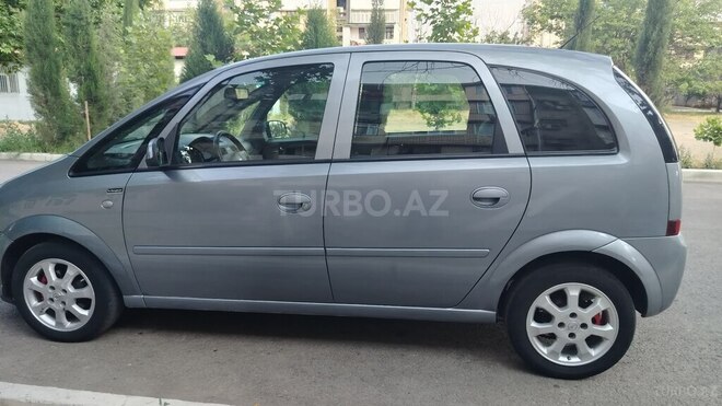 Opel Meriva-4