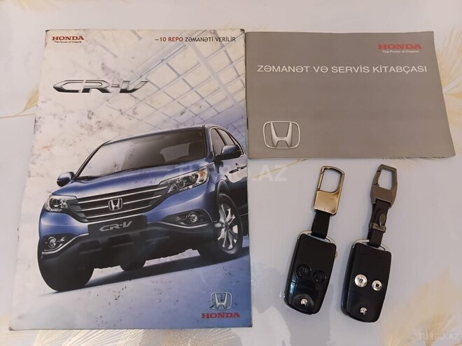 Honda CR-V-11