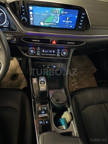 Hyundai Sonata-10