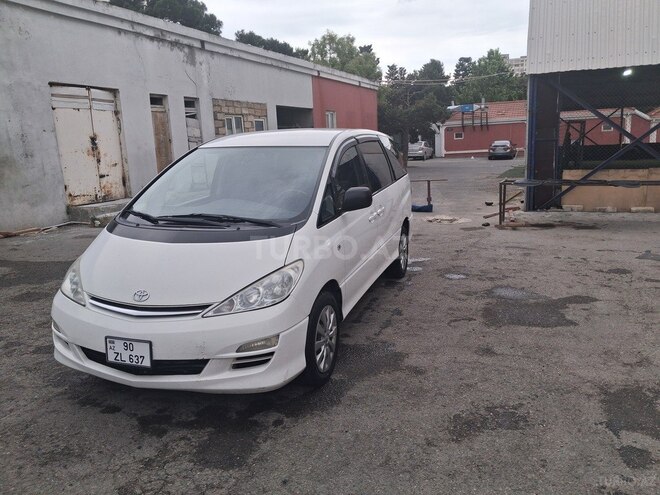 Toyota Previa-1
