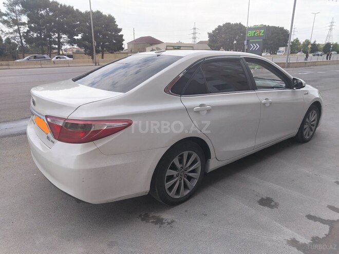 Toyota Camry-4