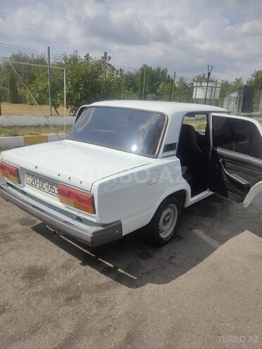 LADA (VAZ) 2107-4