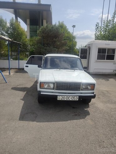 LADA (VAZ) 2107-8