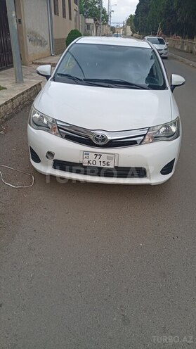Toyota Corolla Fielder-2