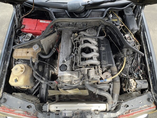 Mercedes 250 D-5