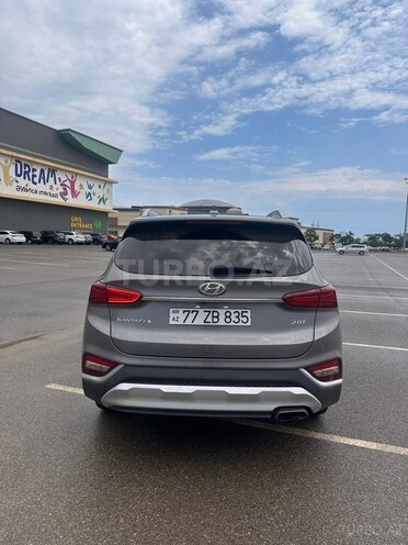 Hyundai Santa Fe-2