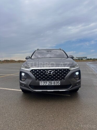 Hyundai Santa Fe-1