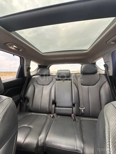 Hyundai Santa Fe-7