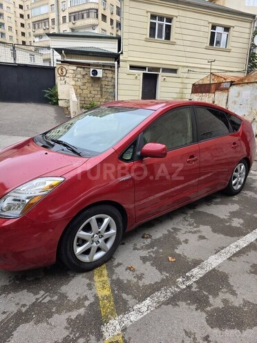 Toyota Prius-2