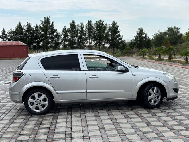 Opel Astra-3