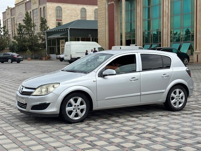 Opel Astra-7