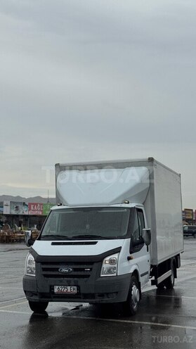 Ford Transit-2