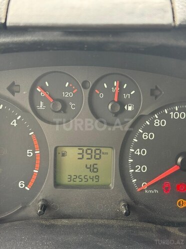 Ford Transit-11