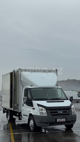 Ford Transit-6