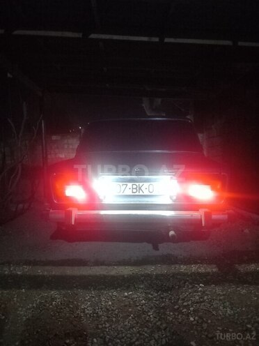 LADA (VAZ) 2106-2