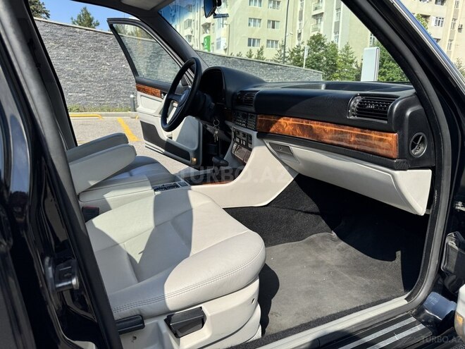 BMW 740-14