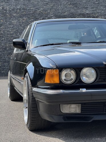 BMW 740-10
