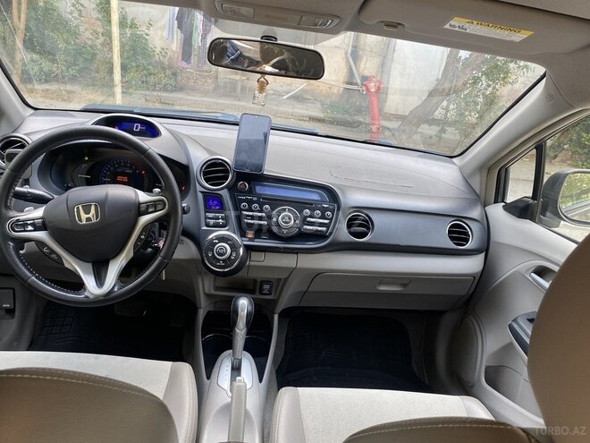 Honda Insight-10