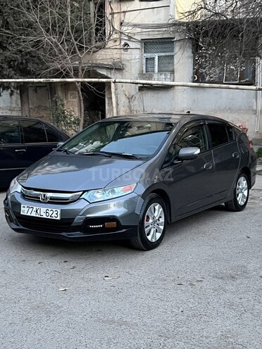 Honda Insight-2