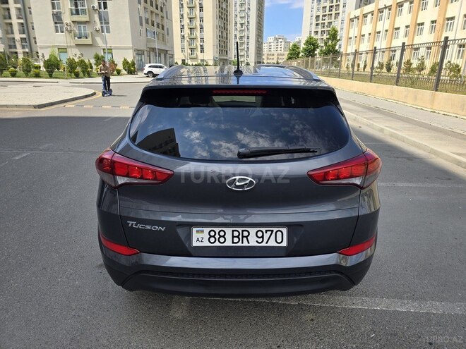 Hyundai Tucson-6